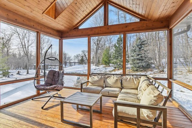 7455 Fern Court, Loretto, MN 55357