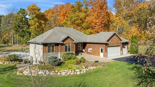 7455 Fern Court, Loretto, MN 55357
