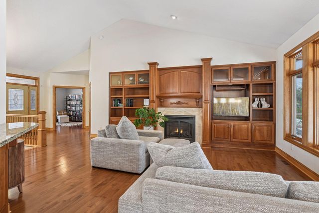 7455 Fern Court, Loretto, MN 55357