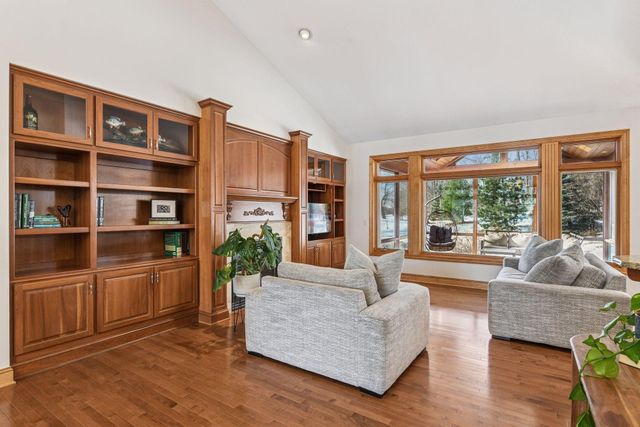 7455 Fern Court, Loretto, MN 55357