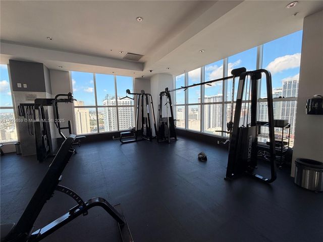133 NE 2nd Ave 209, Miami, FL 33132
