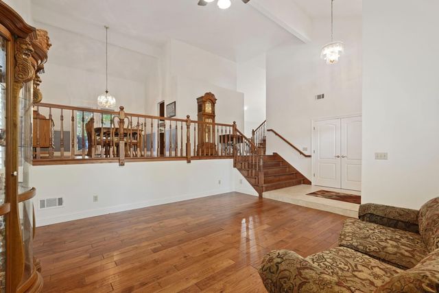 19320 Wilderness Way, Woodbridge, CA 95258