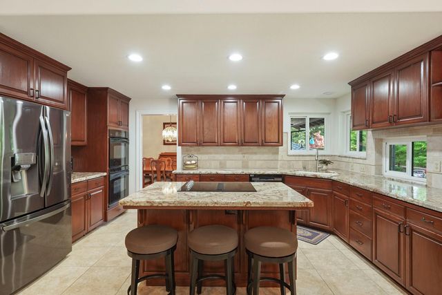 19320 Wilderness Way, Woodbridge, CA 95258