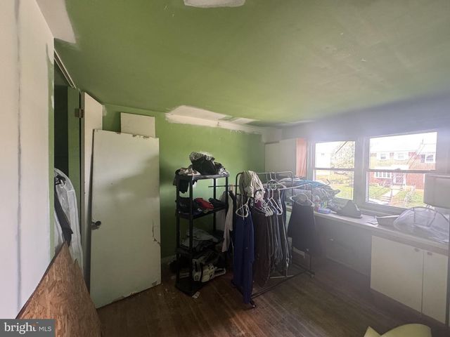 4709 VANCOUVER RD, Baltimore, MD 21229