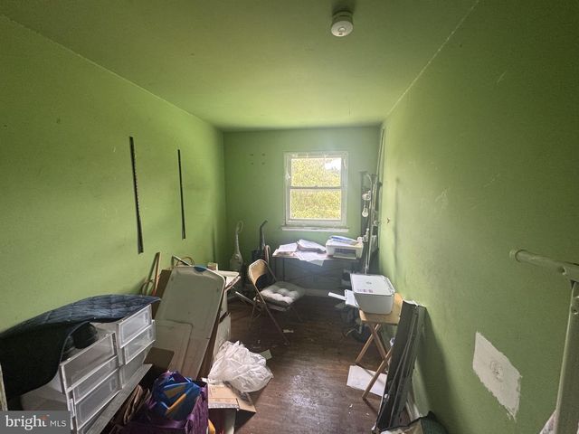 4709 VANCOUVER RD, Baltimore, MD 21229