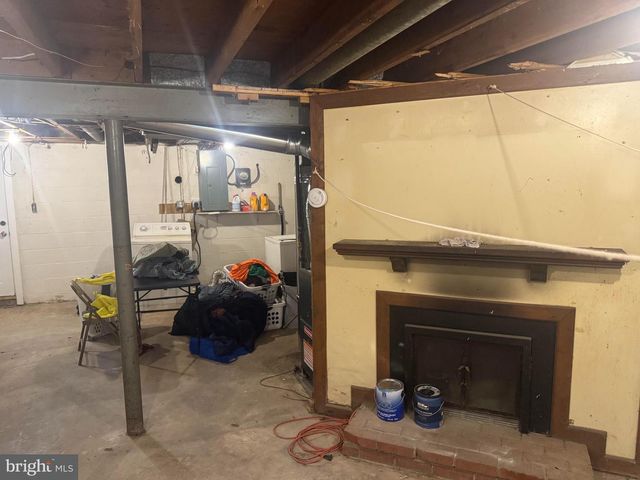 4709 VANCOUVER RD, Baltimore, MD 21229