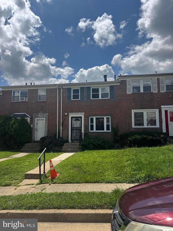 4709 VANCOUVER RD, Baltimore, MD 21229