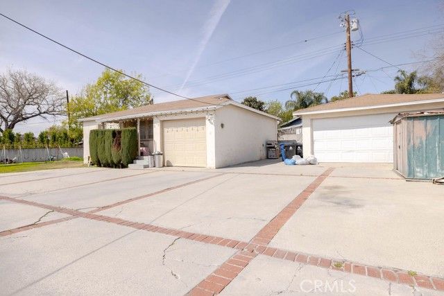 11779 Dronfield, Pacoima (los Angeles), CA 91331