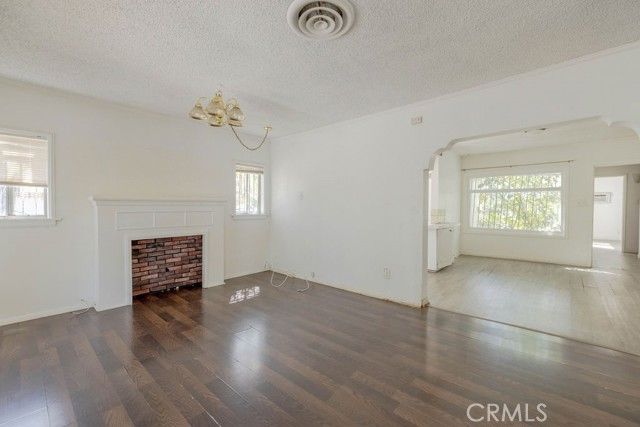 11779 Dronfield, Pacoima (los Angeles), CA 91331