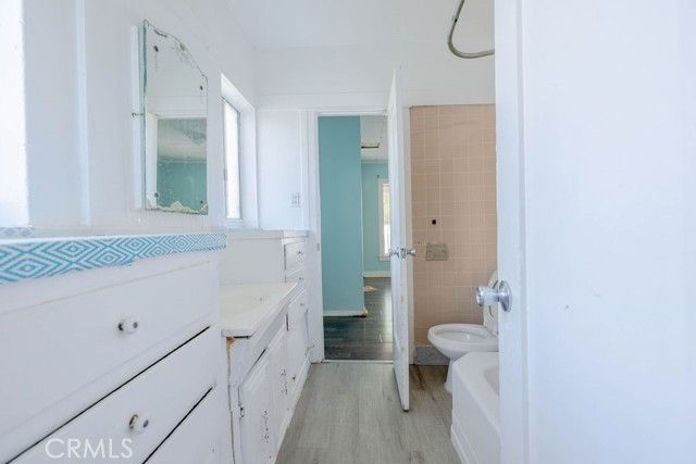 11779 Dronfield, Pacoima (los Angeles), CA 91331