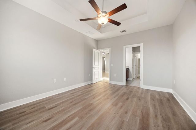 1501 Roseburg DR, Austin, TX 78754