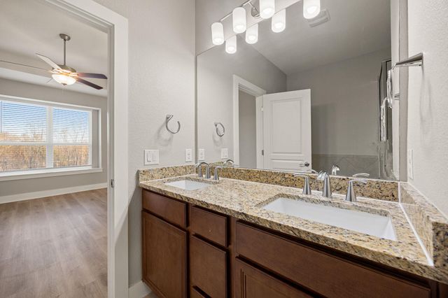 1501 Roseburg DR, Austin, TX 78754