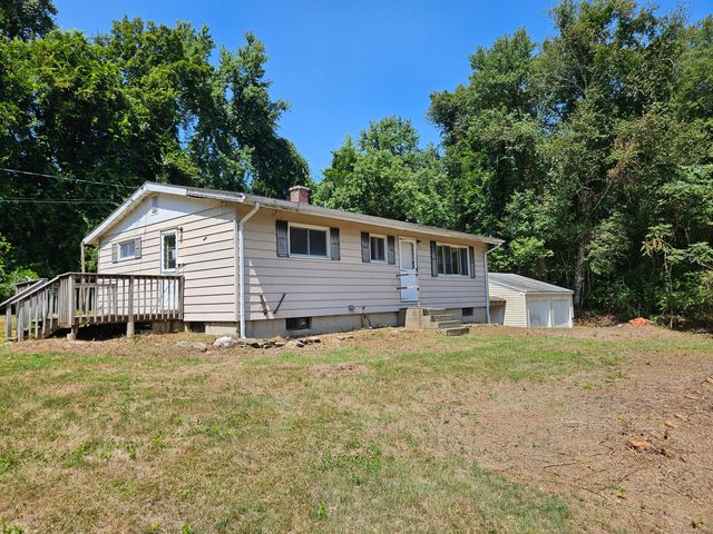 781 Norwich Avenue, Colchester, CT 06415