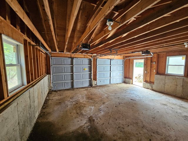 781 Norwich Avenue, Colchester, CT 06415