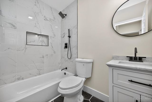 4229 Harding Avenue, Cheviot, OH 45211