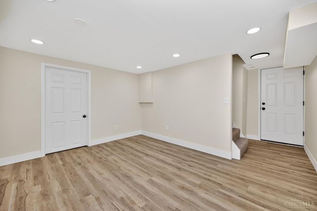 4229 Harding Avenue, Cheviot, OH 45211