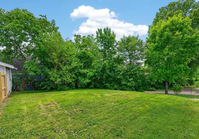 4229 Harding Avenue, Cheviot, OH 45211