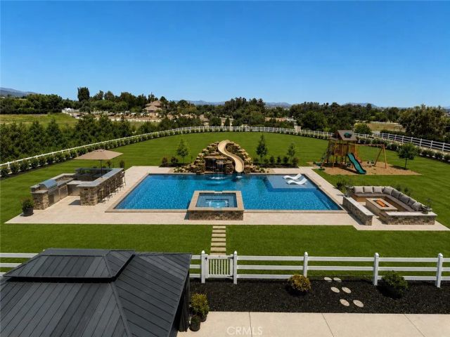 26252 Sage Grass Court, Murrieta, CA 92562