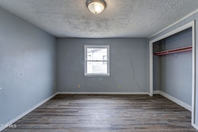 1908 Darnell Drive, Kingsport, TN 37665