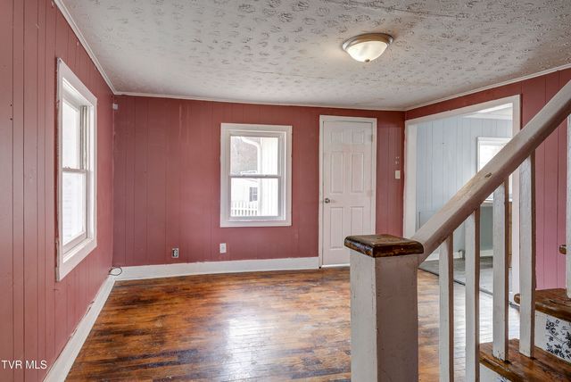 1908 Darnell Drive, Kingsport, TN 37665