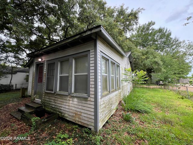 301 Thelma Street, Lafayette, LA 70506