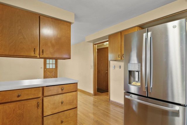4402 Woods End, Madison, WI 53711