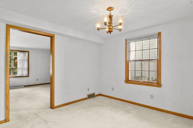 4402 Woods End, Madison, WI 53711