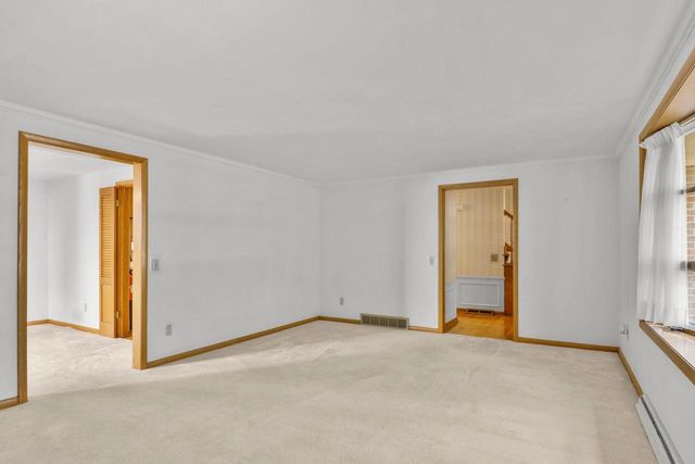 4402 Woods End, Madison, WI 53711