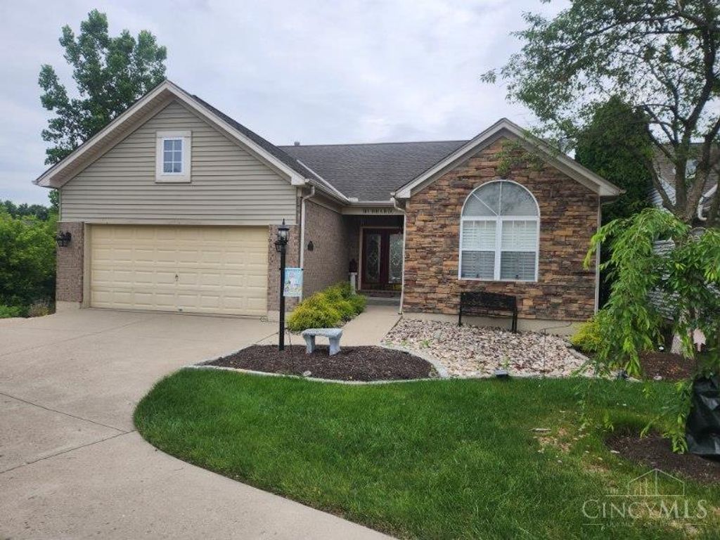7777 Swansong Circle, Maineville, OH 45039