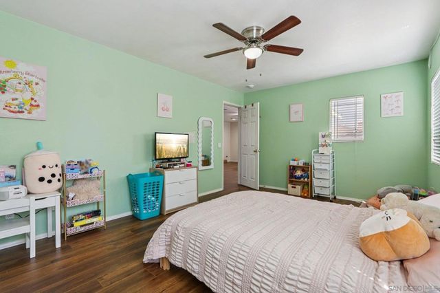 33677 Nandina Ln, Murrieta, CA 92563