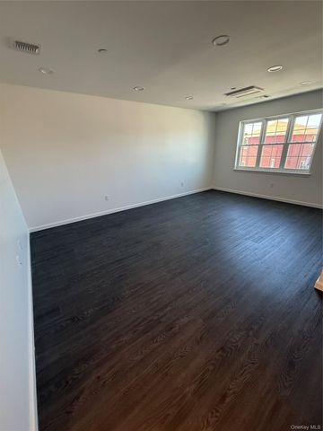 338 Beach 46th Street, Far Rockaway, NY 11691