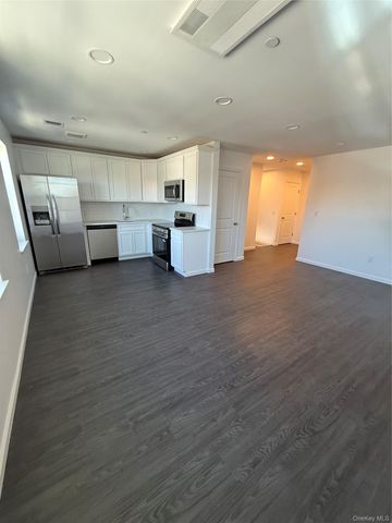 338 Beach 46th Street, Far Rockaway, NY 11691