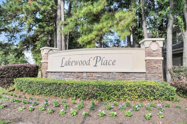 16020 Sweetwater Fields Lane, Tomball, TX 77377