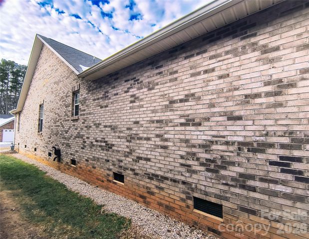 151 Birkdale Drive 18, Salisbury, NC 28144