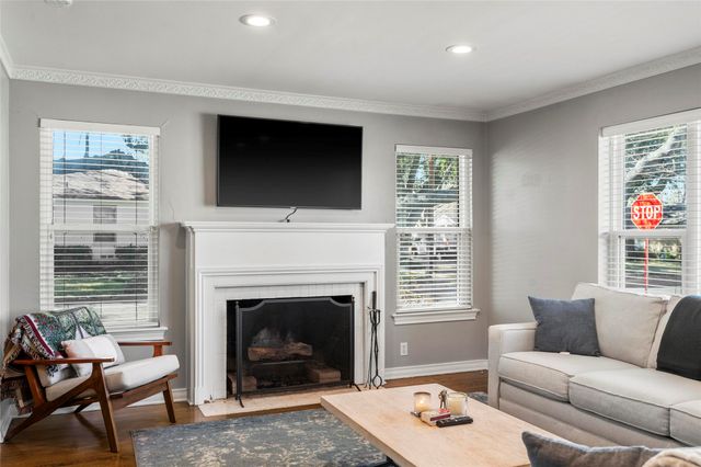 6202 Sudbury Drive, Dallas, TX 75214