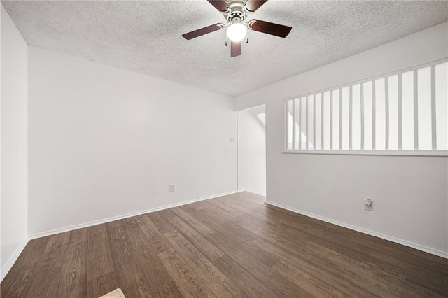 7202 Mansions Dr E1, Corpus Christi, TX 78414