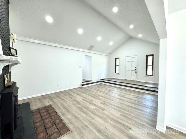 425 Acorn Oaks Drive, Salisbury, NC 28146