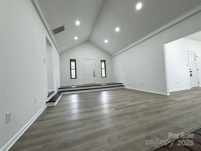 425 Acorn Oaks Drive, Salisbury, NC 28146