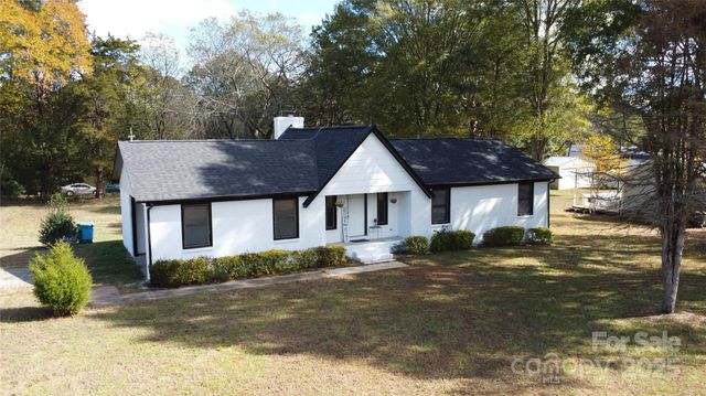 425 Acorn Oaks Drive, Salisbury, NC 28146