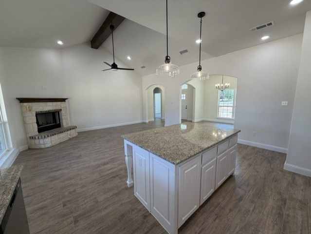 882 Eagles Way, Springtown, TX 76082