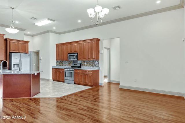 315 Begnaud Drive, Lafayette, LA 70501