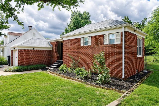 2404 Cashion Place, Oklahoma City, OK 73112