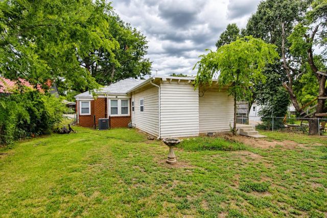 2404 Cashion Place, Oklahoma City, OK 73112