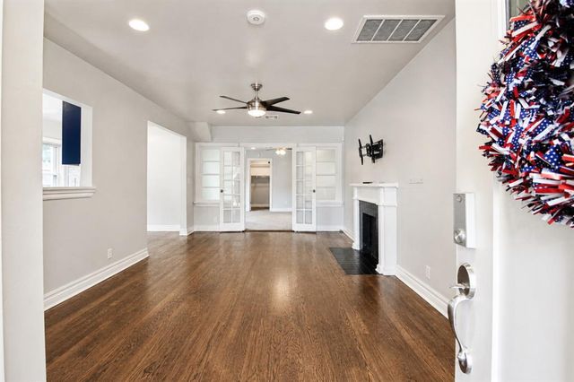 2404 Cashion Place, Oklahoma City, OK 73112