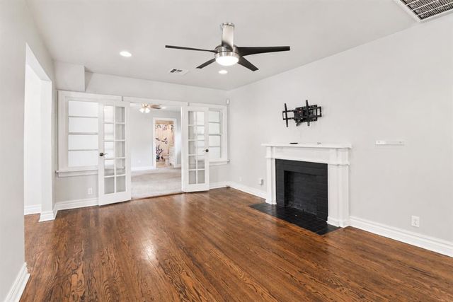 2404 Cashion Place, Oklahoma City, OK 73112