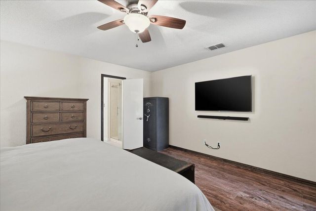 148 N Utica Avenue, Lubbock, TX 79416