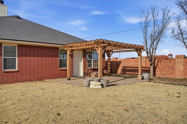 148 N Utica Avenue, Lubbock, TX 79416