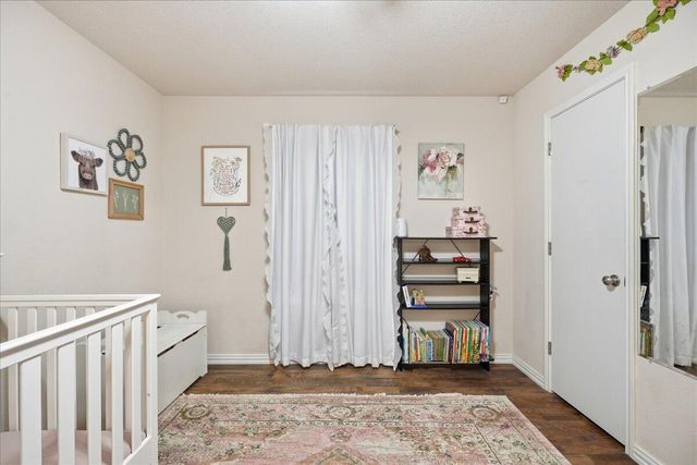 148 N Utica Avenue, Lubbock, TX 79416