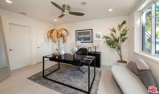 2333 Vasanta Way, Los Angeles, CA 90068