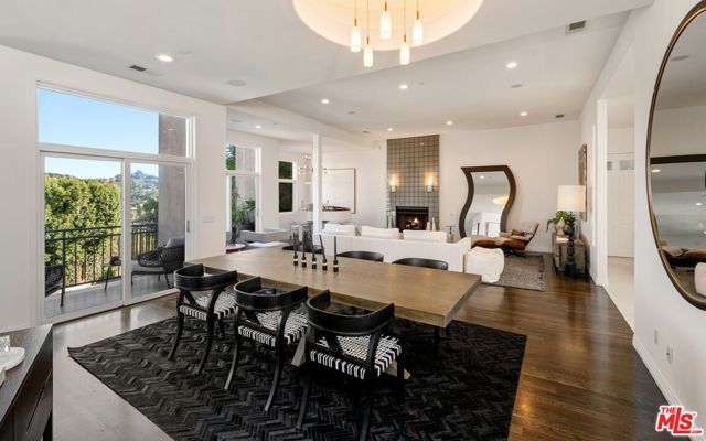 2333 Vasanta Way, Los Angeles, CA 90068